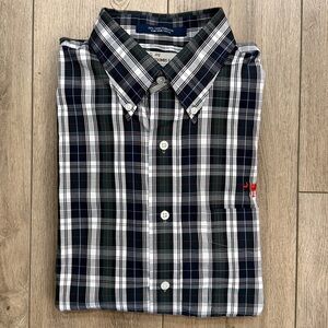 M. Dumas & Sons 100% Wrinkle Free Cotton Lightweight Plaid Button Down Shirt - L